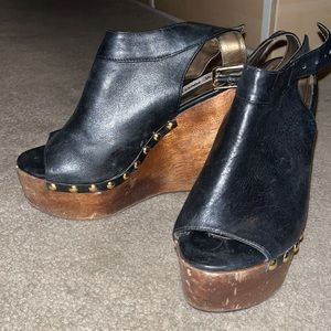 Steve Madden wooden wedges